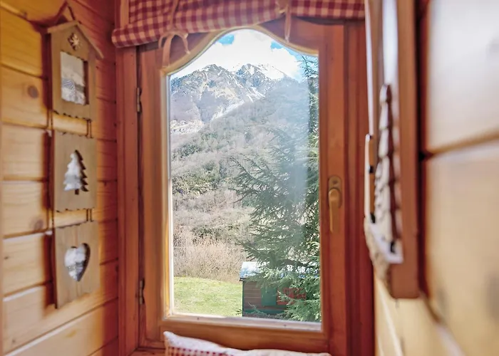 Gentiane - Le Nid Nomade * Gèdre